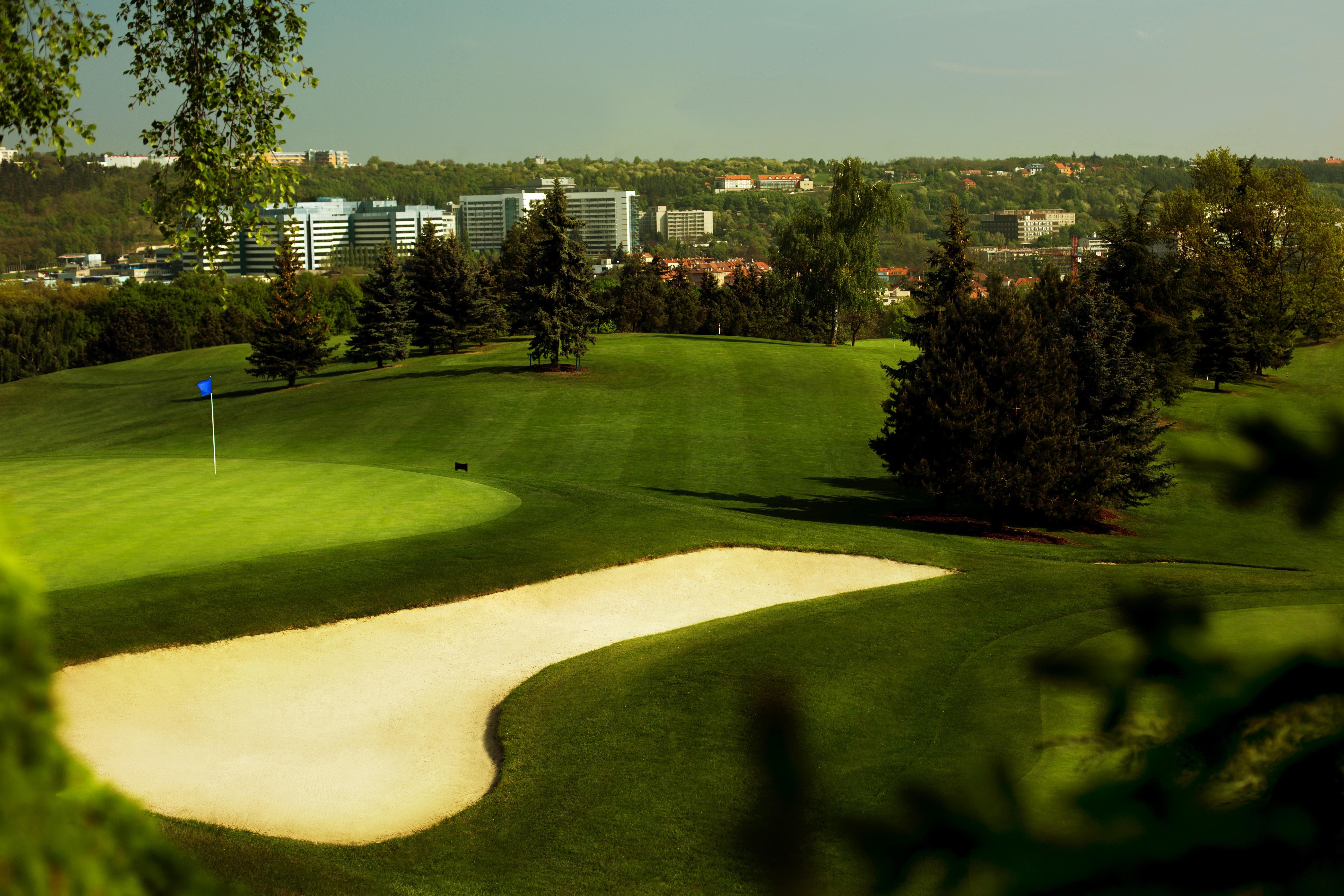 Hotel Golf Прага Экстерьер фото